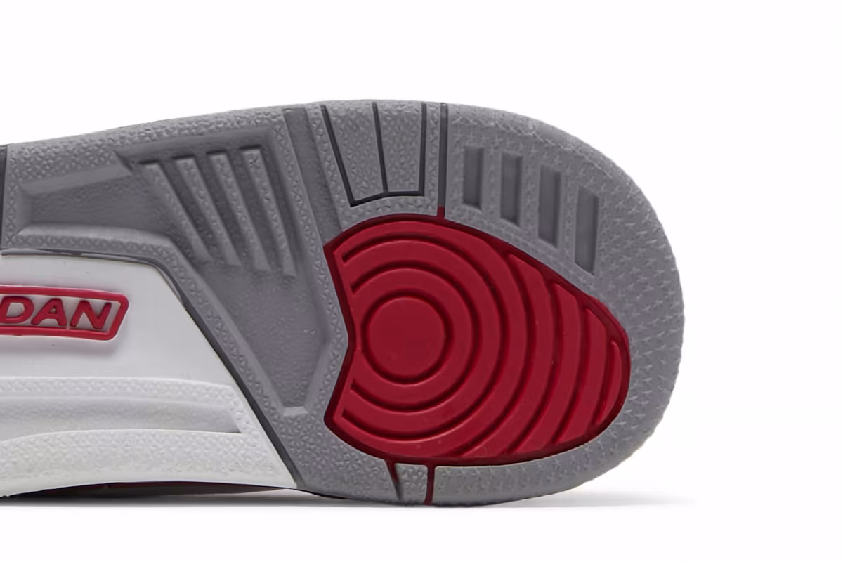 Air Jordan 3 TD Cardinal Red, view 6