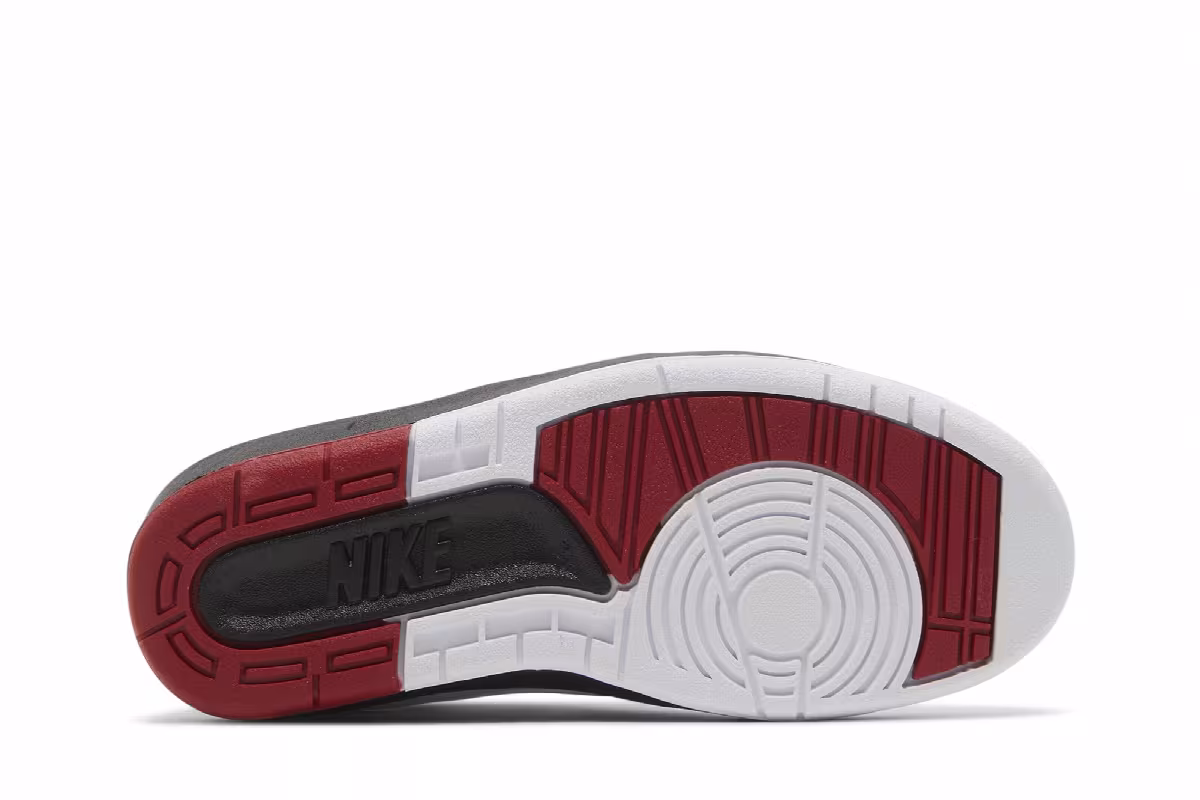 Women's Air Jordan 2 Chicago 2022, view 5