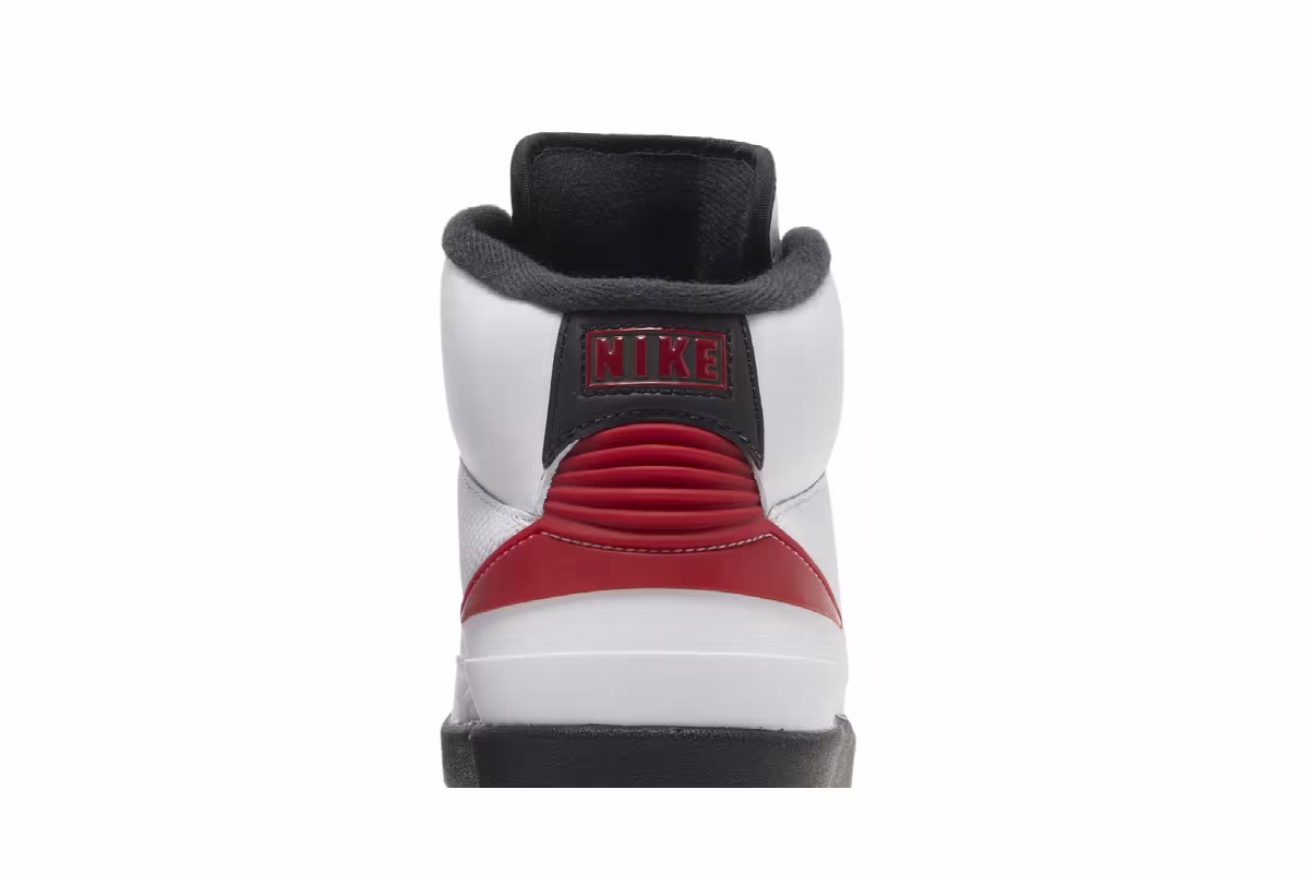 Women's Air Jordan 2 Chicago 2022, view 8