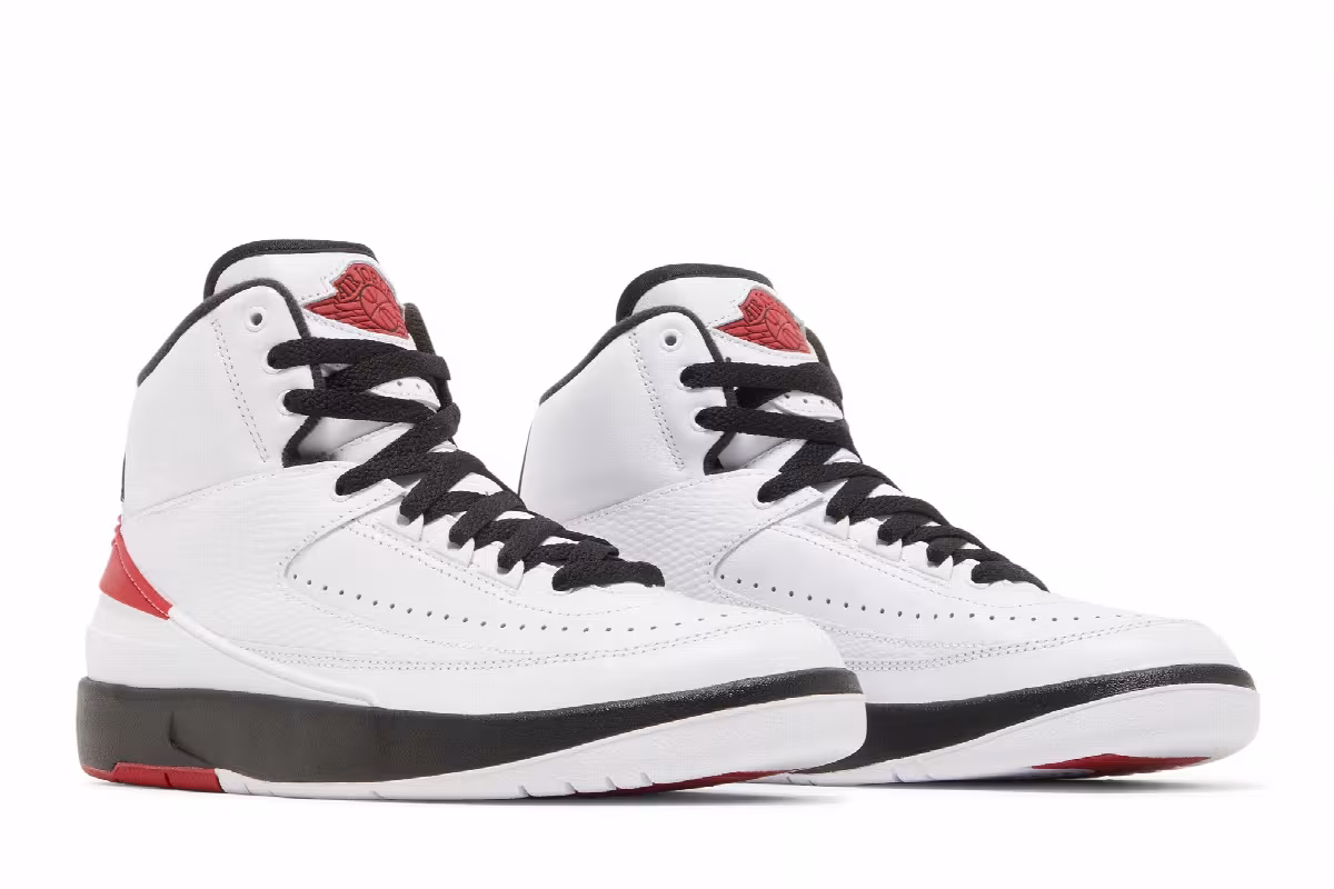 Air Jordan 2 GS Chicago 2022, view 9