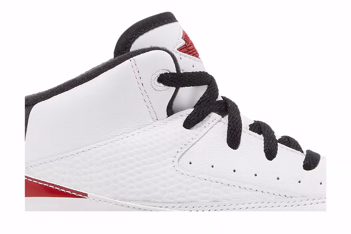 Air Jordan 2 TD Chicago 2022, view 3