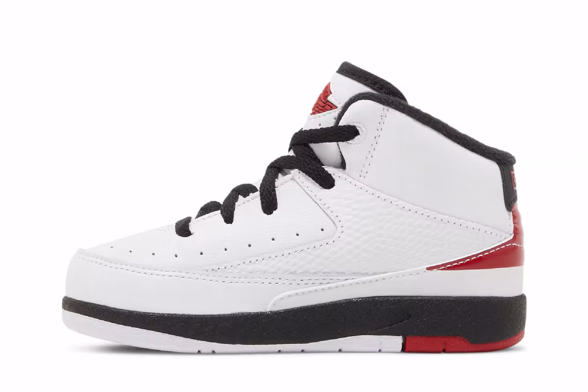 Air Jordan 2 TD Chicago 2022, view 4