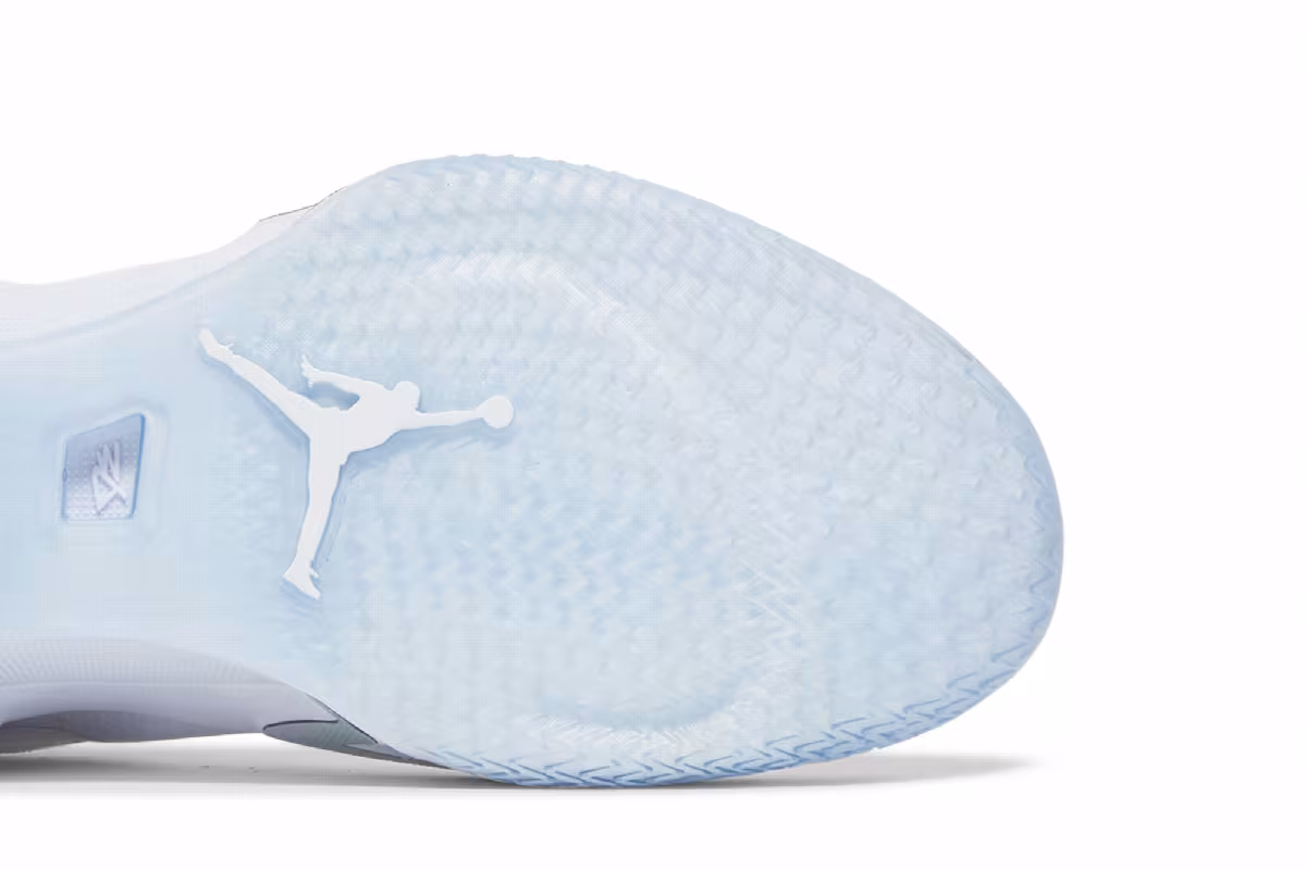 Air Jordan 36 Low Pure Money, view 6