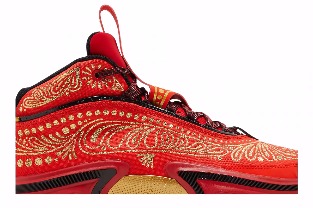 Luka Doncic x Air Jordan 36 El Matador, view 3