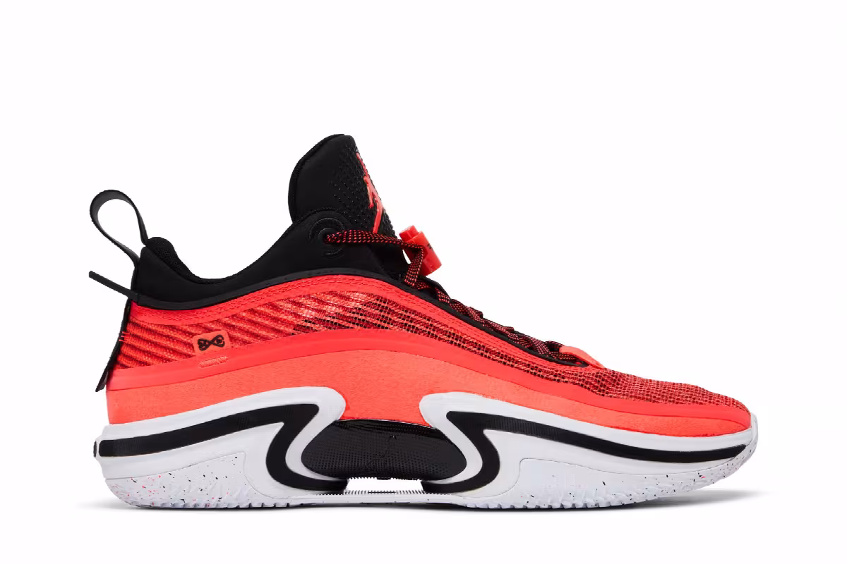 Air Jordan 36 Low PF Infrared, view 2