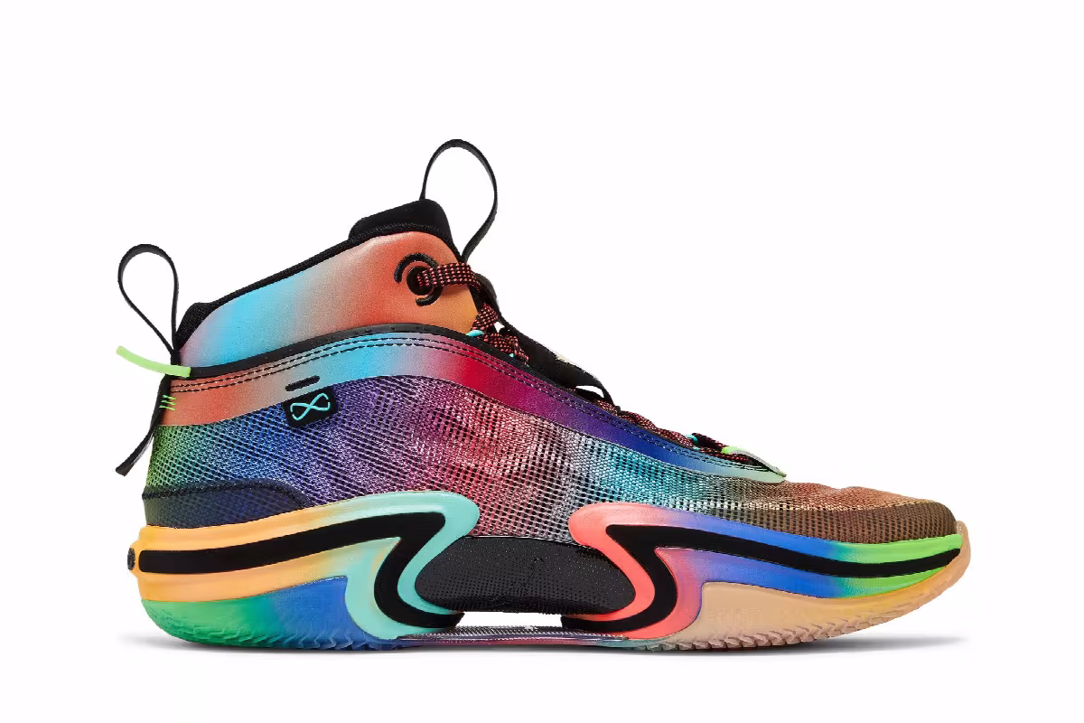 Air Jordan 36 Year of the Tiger, view 2