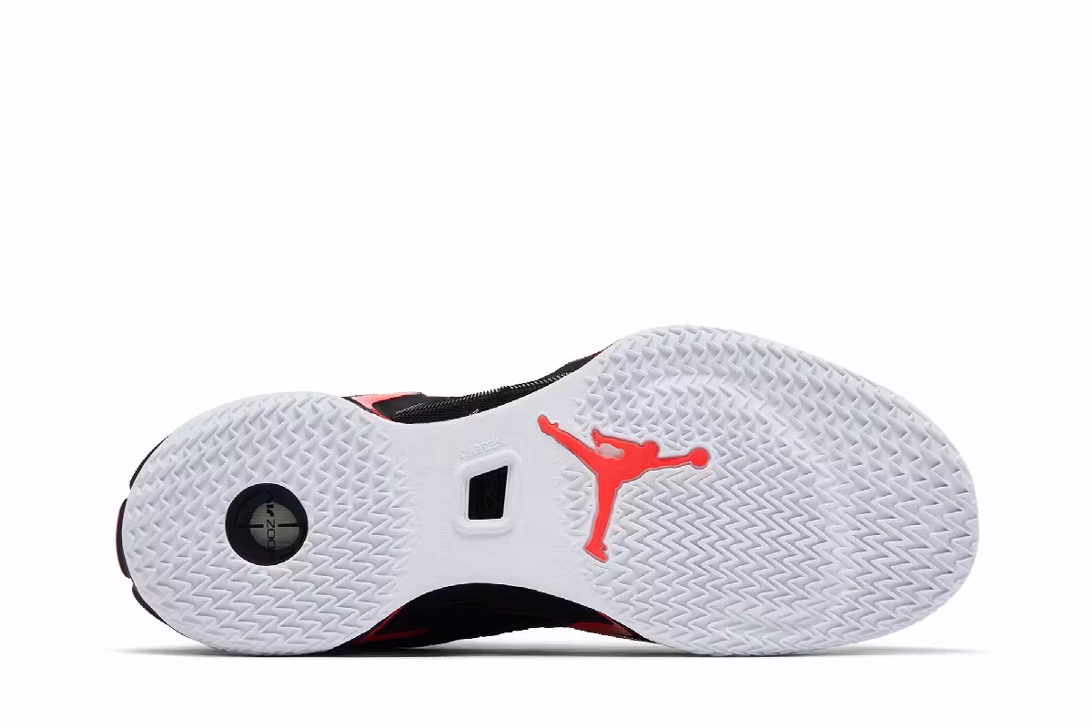 Air Jordan 36 PF Black Infrared, view 5