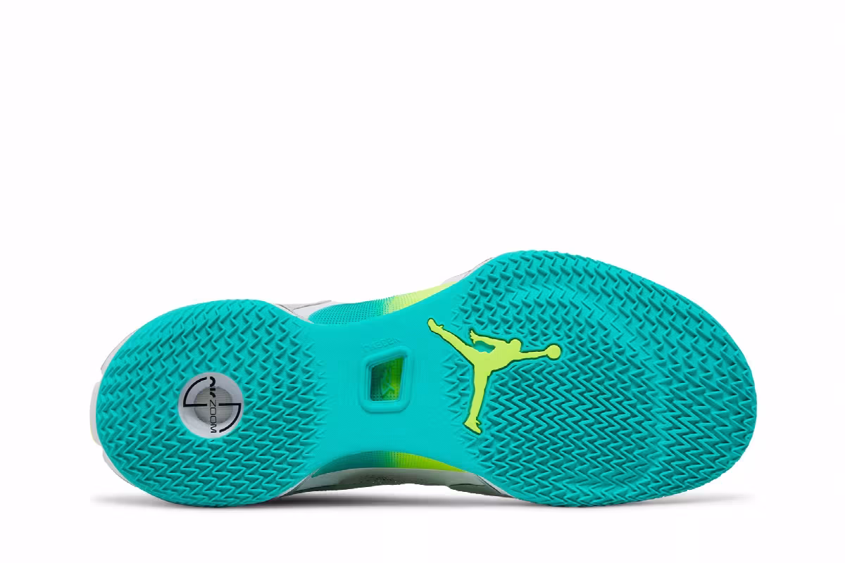 Guo Ailun x Air Jordan 36 PF Global Game, view 5