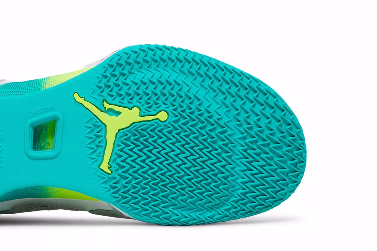 Guo Ailun x Air Jordan 36 PF Global Game, view 6