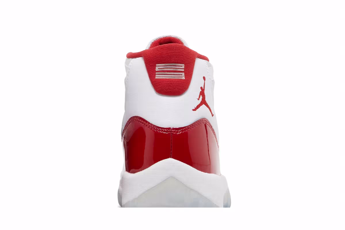 Air Jordan 11 Cherry, view 8