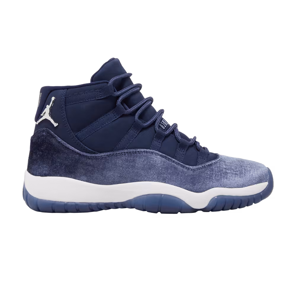 Women's Air Jordan 11 Midnight Navy Velvet