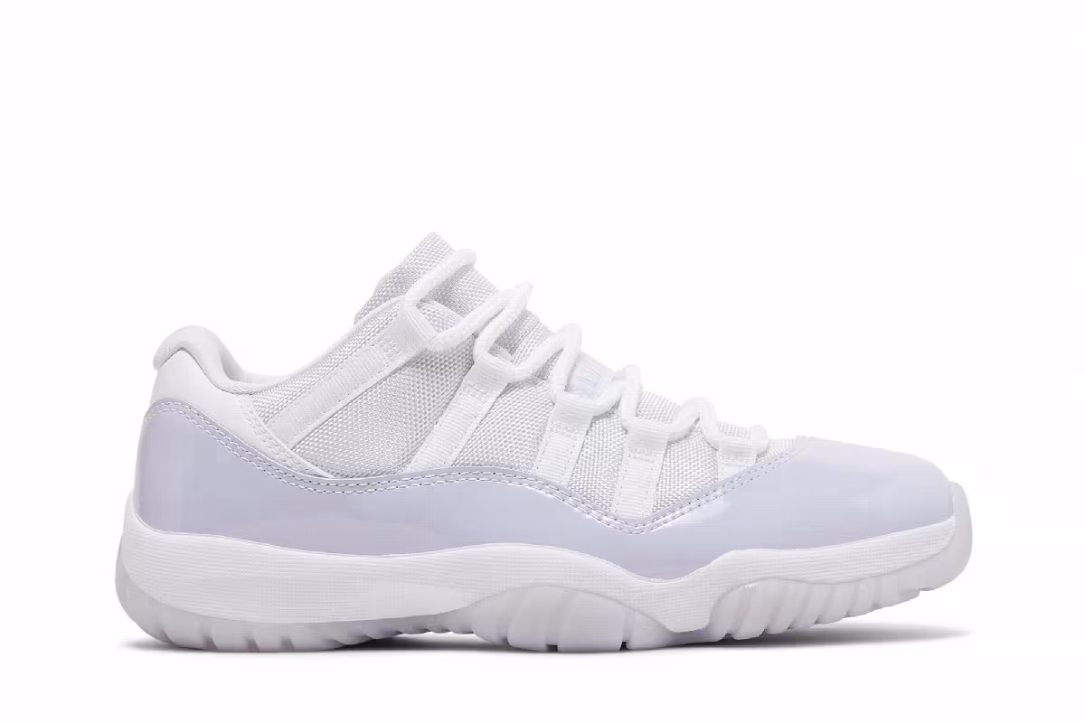 Women's Air Jordan 11 Low Pure Violet, view 2
