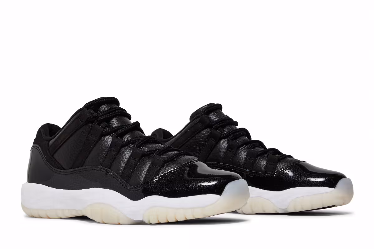 Air Jordan 11 Low GS 72-10, view 9