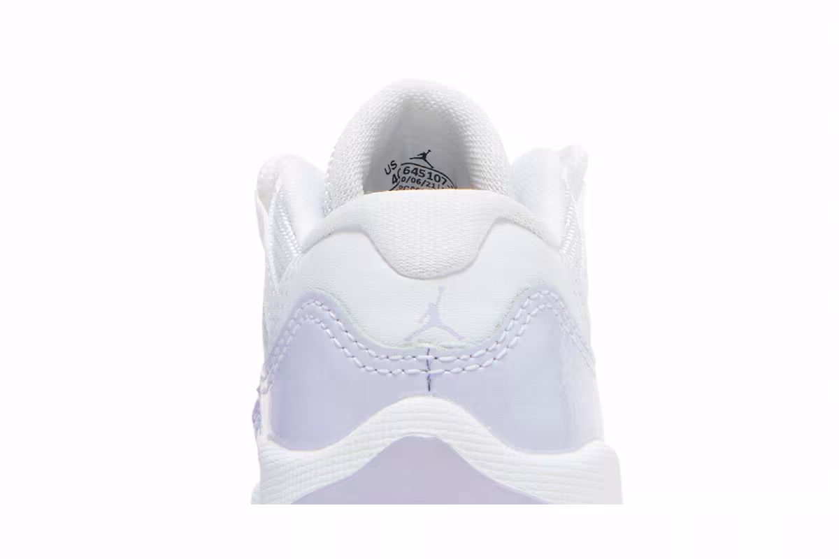 Air Jordan 11 Low GT White Pure Violet, view 8