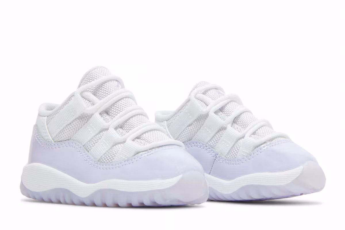 Air Jordan 11 Low GT White Pure Violet, view 9