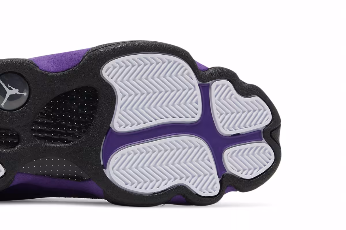 Air Jordan 13 Court Purple, view 6