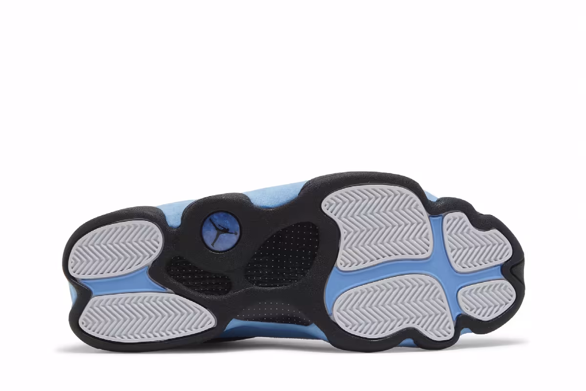 Air Jordan 13 Black University Blue, view 5
