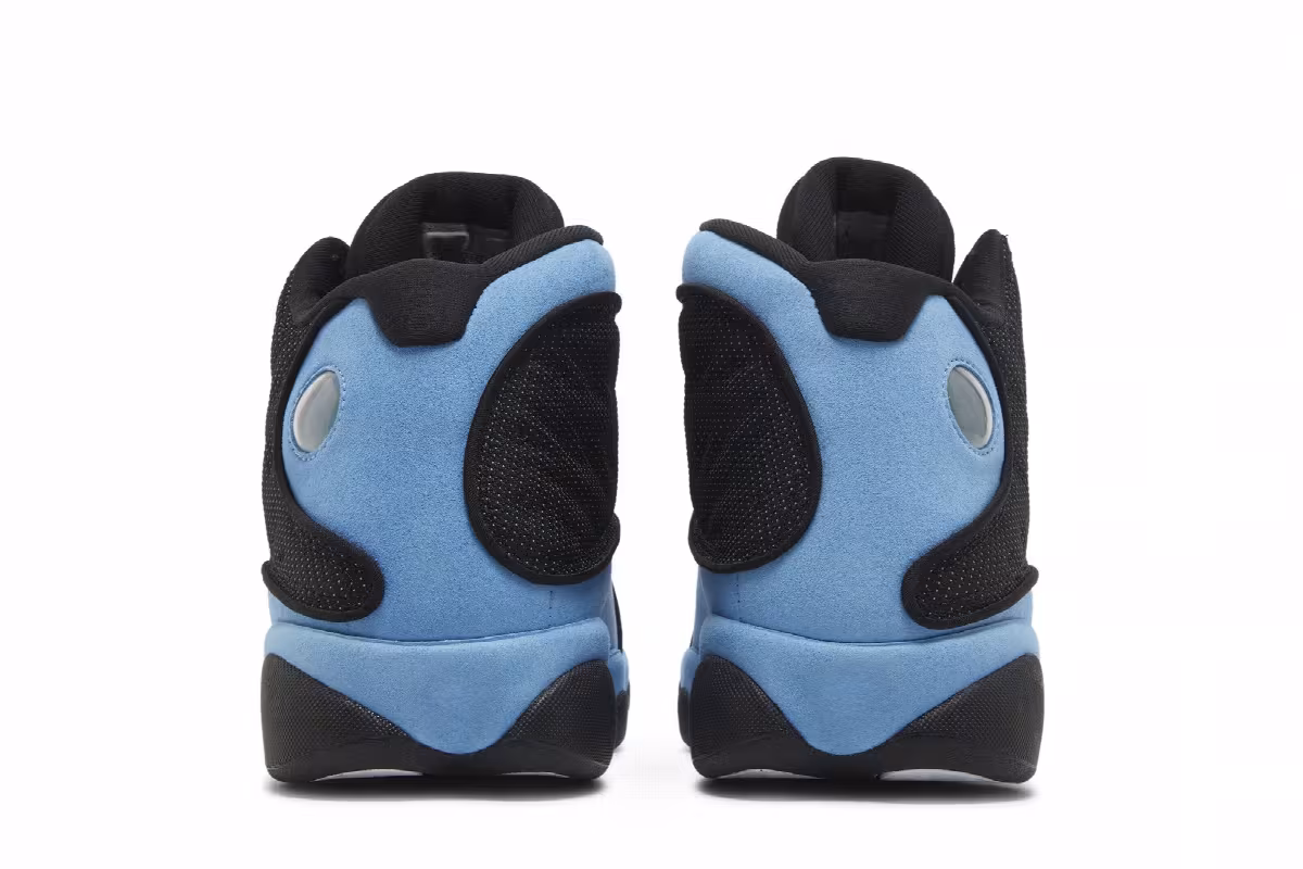 Air Jordan 13 Black University Blue, view 7