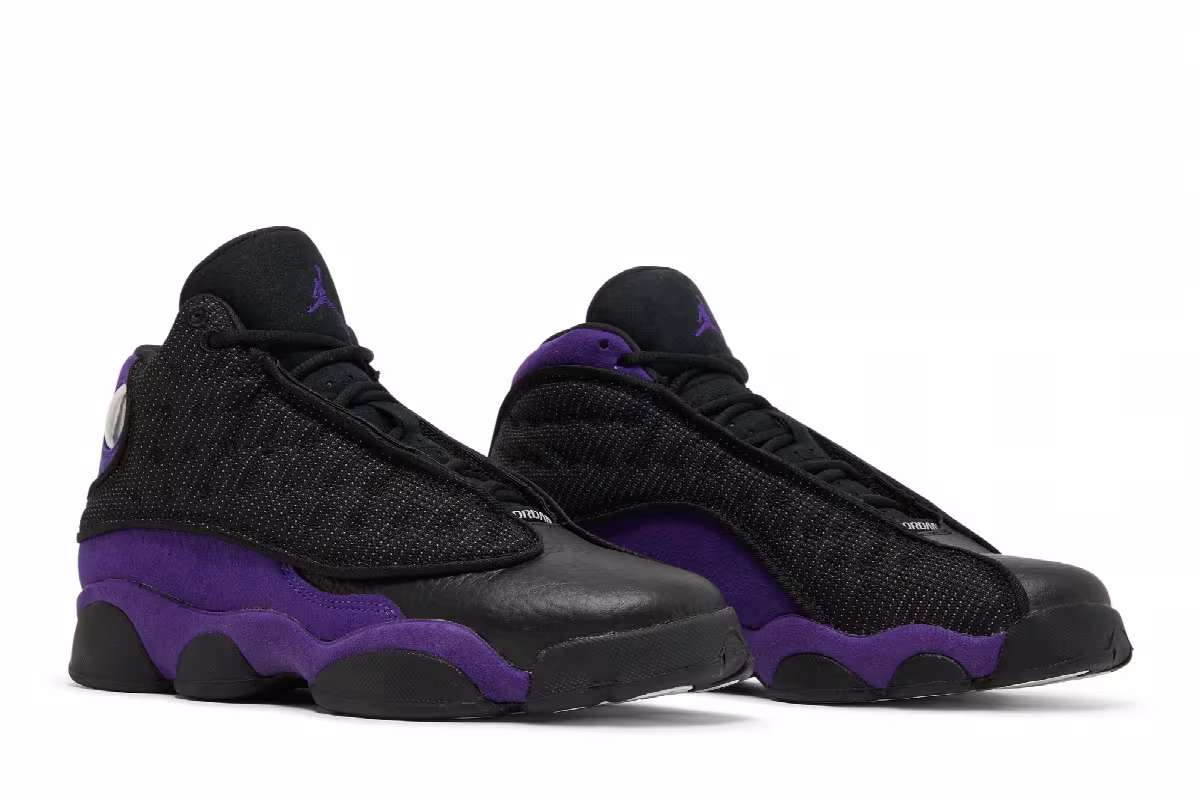 Air Jordan 13 GS Court Purple, view 9