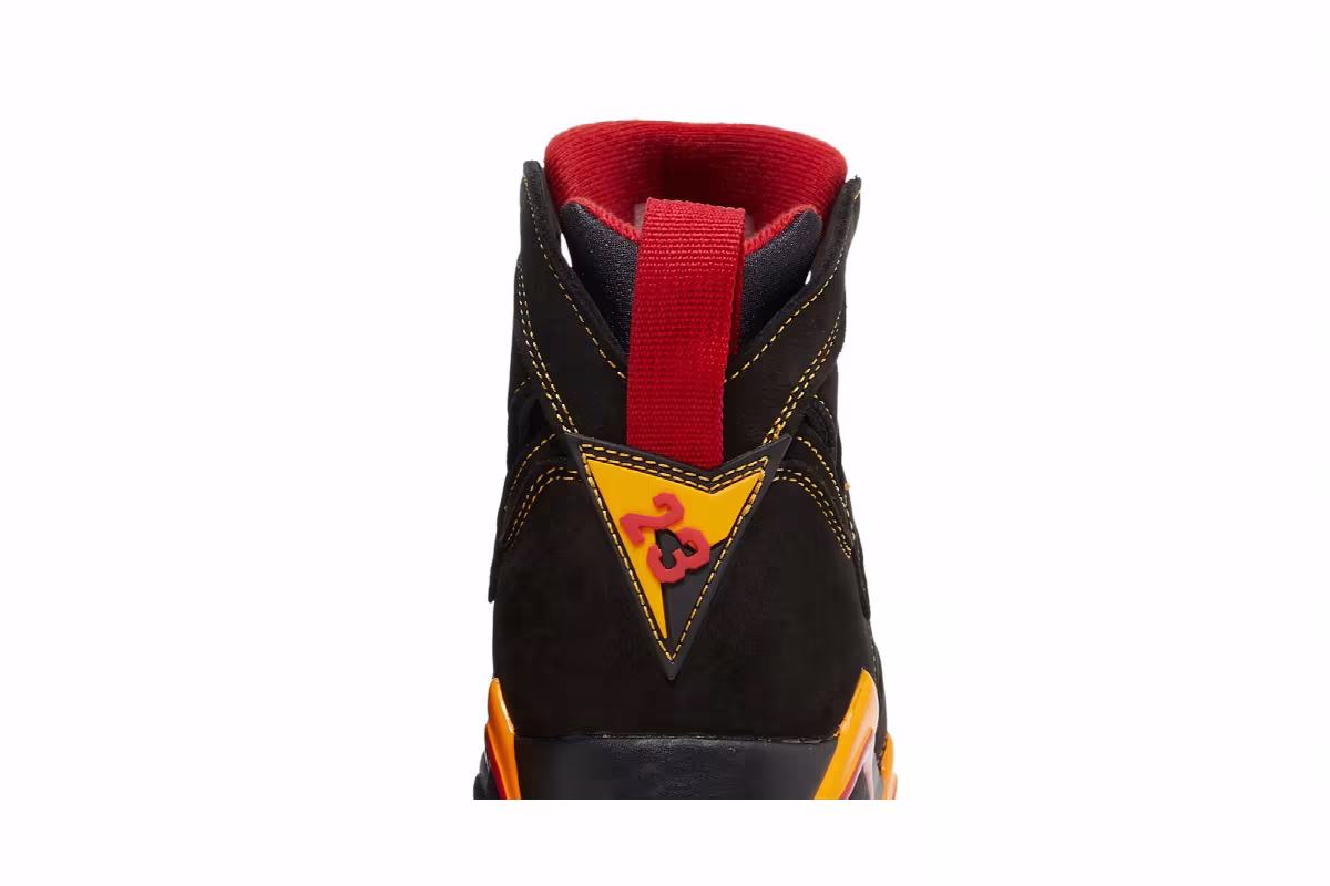Air Jordan 7 Citrus 2022, view 8