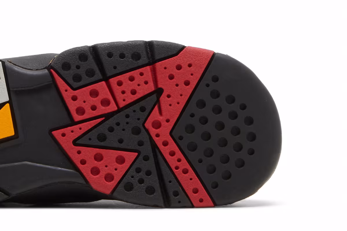 Air Jordan 7 TD Citrus 2022, view 6