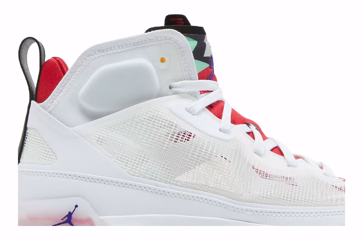 Air Jordan 37 Hare, view 3
