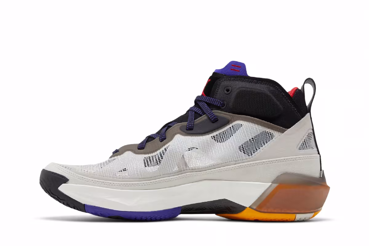 Air Jordan 37 Beyond Borders, view 4