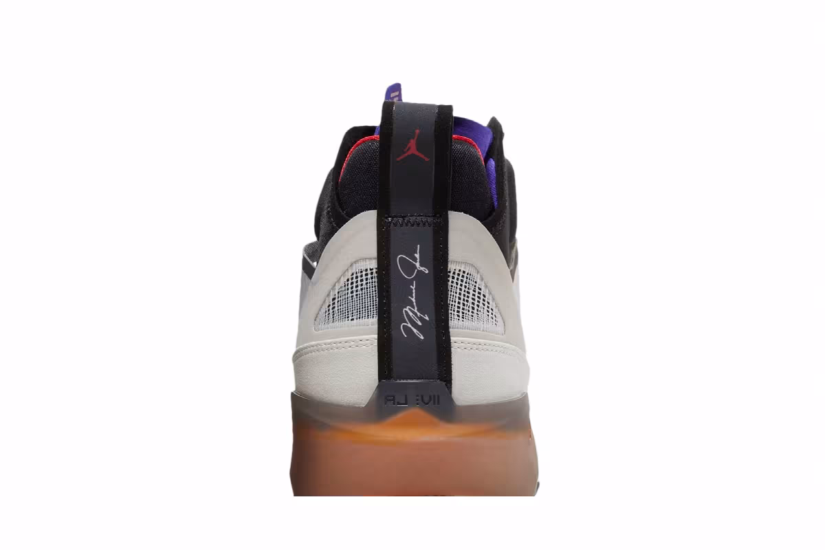 Air Jordan 37 Beyond Borders, view 8