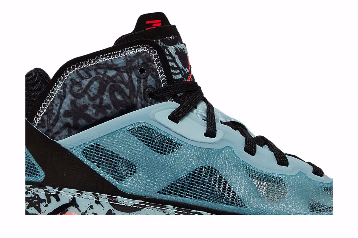 Satou Sabally x Women's Air Jordan 37 Grafitti, view 3