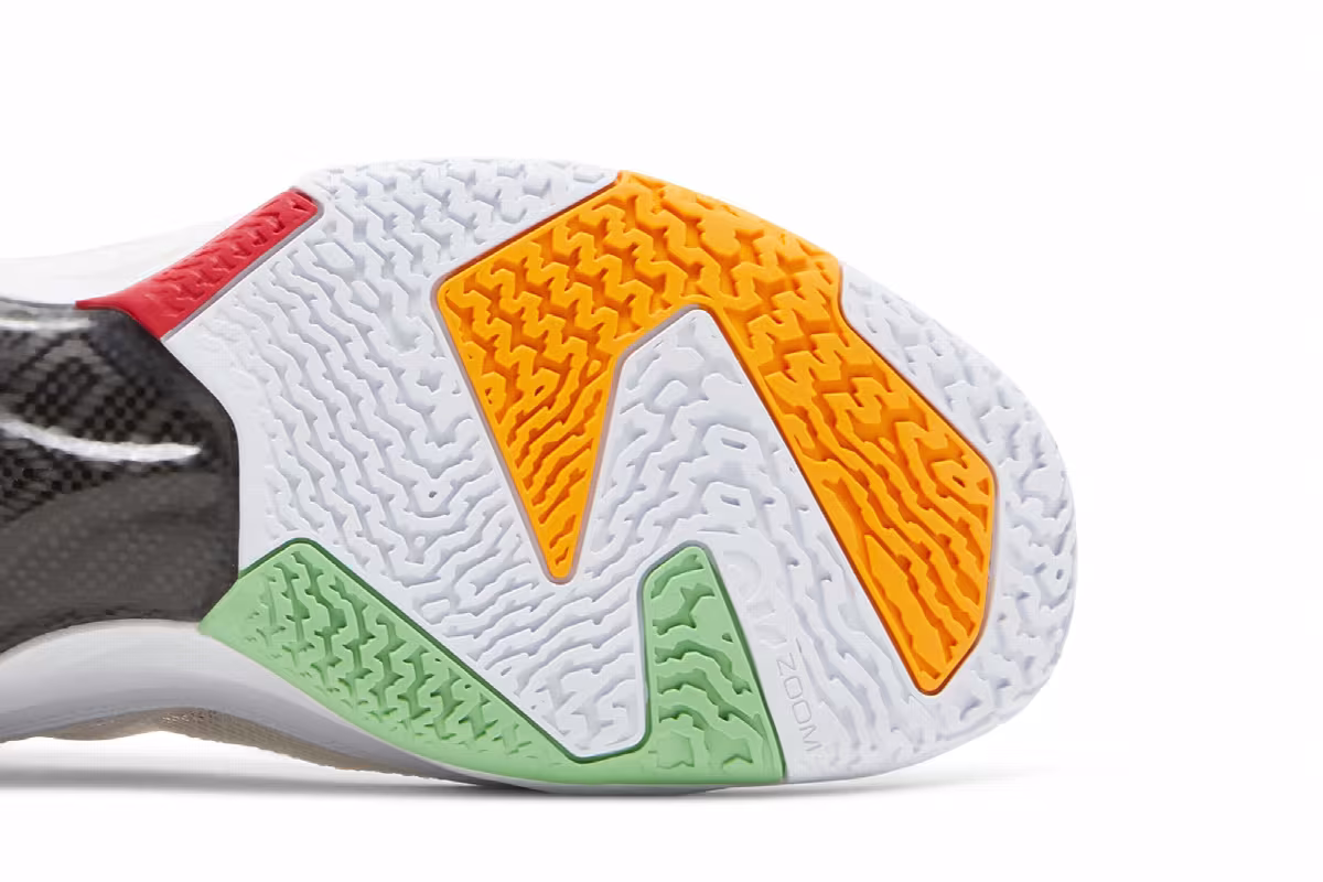 Air Jordan 37 PF Hare, view 6