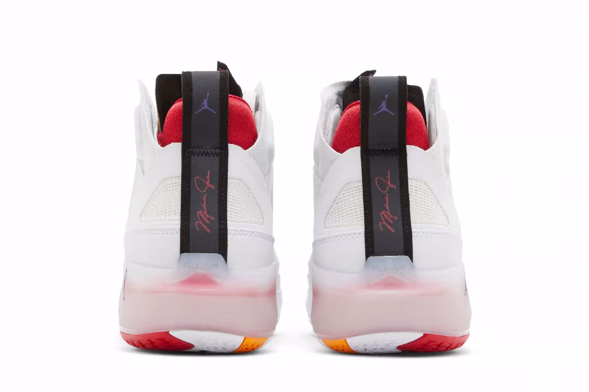 Air Jordan 37 PF Hare, view 7