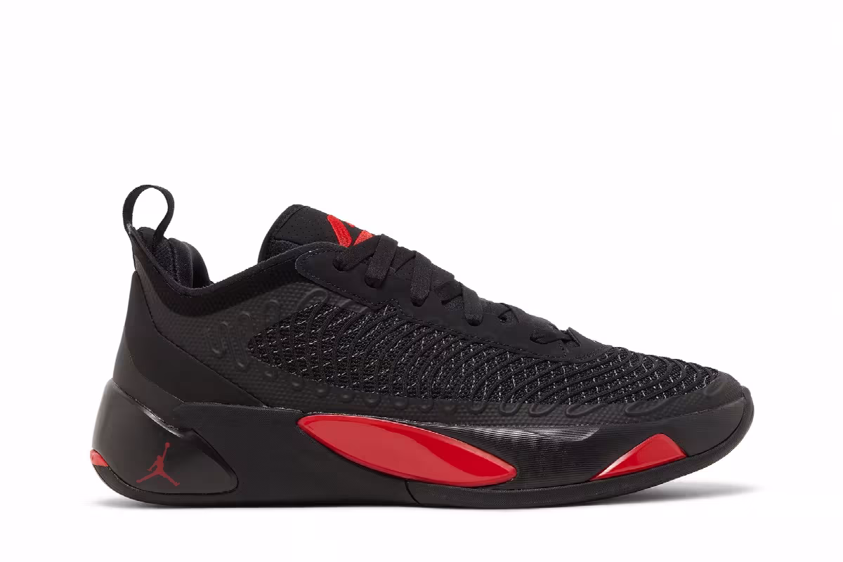 Air Jordan Luka 1 Bred, view 2