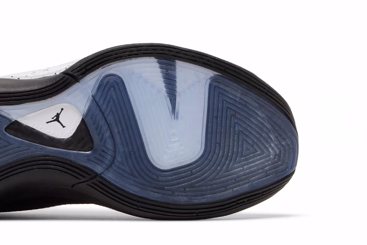 Air Jordan Luka 1 Oreo, view 6