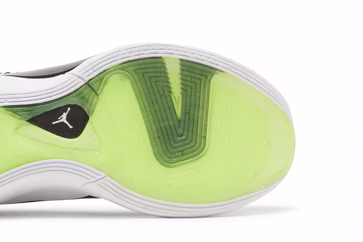 Air Jordan Luka 1 Reverse Orca, view 6