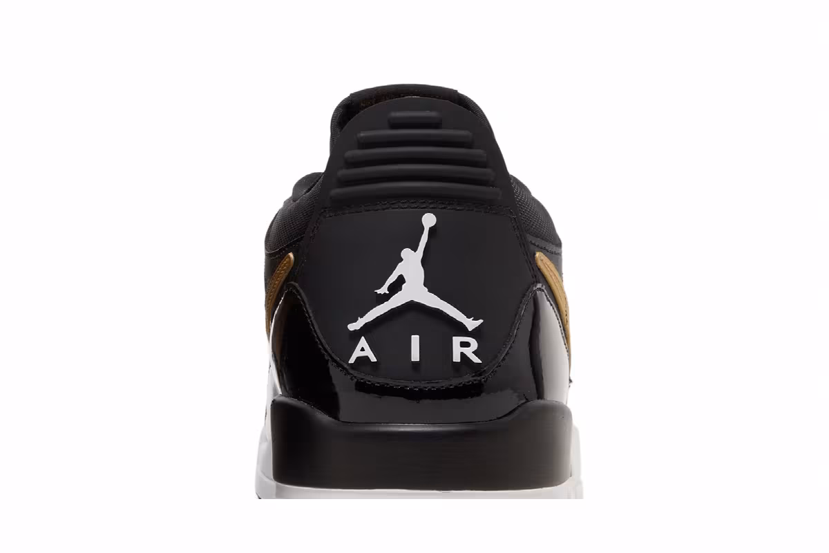 Air Jordan Legacy 312 Low Black Metallic Gold, view 8