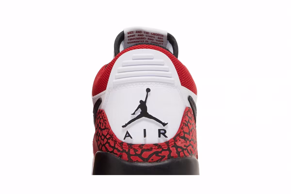 Air Jordan Legacy 312 Low GS Chicago Red, view 8