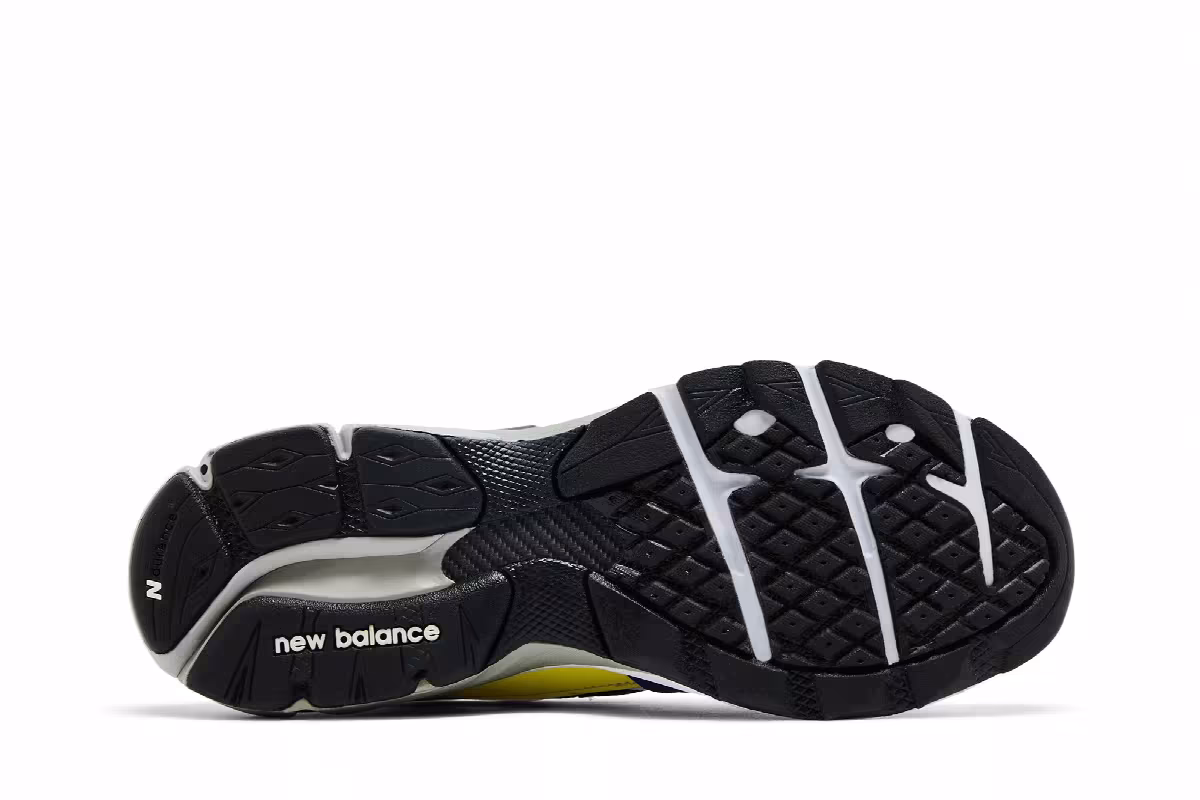 New Balance 920 Made in England White Blue, view 5