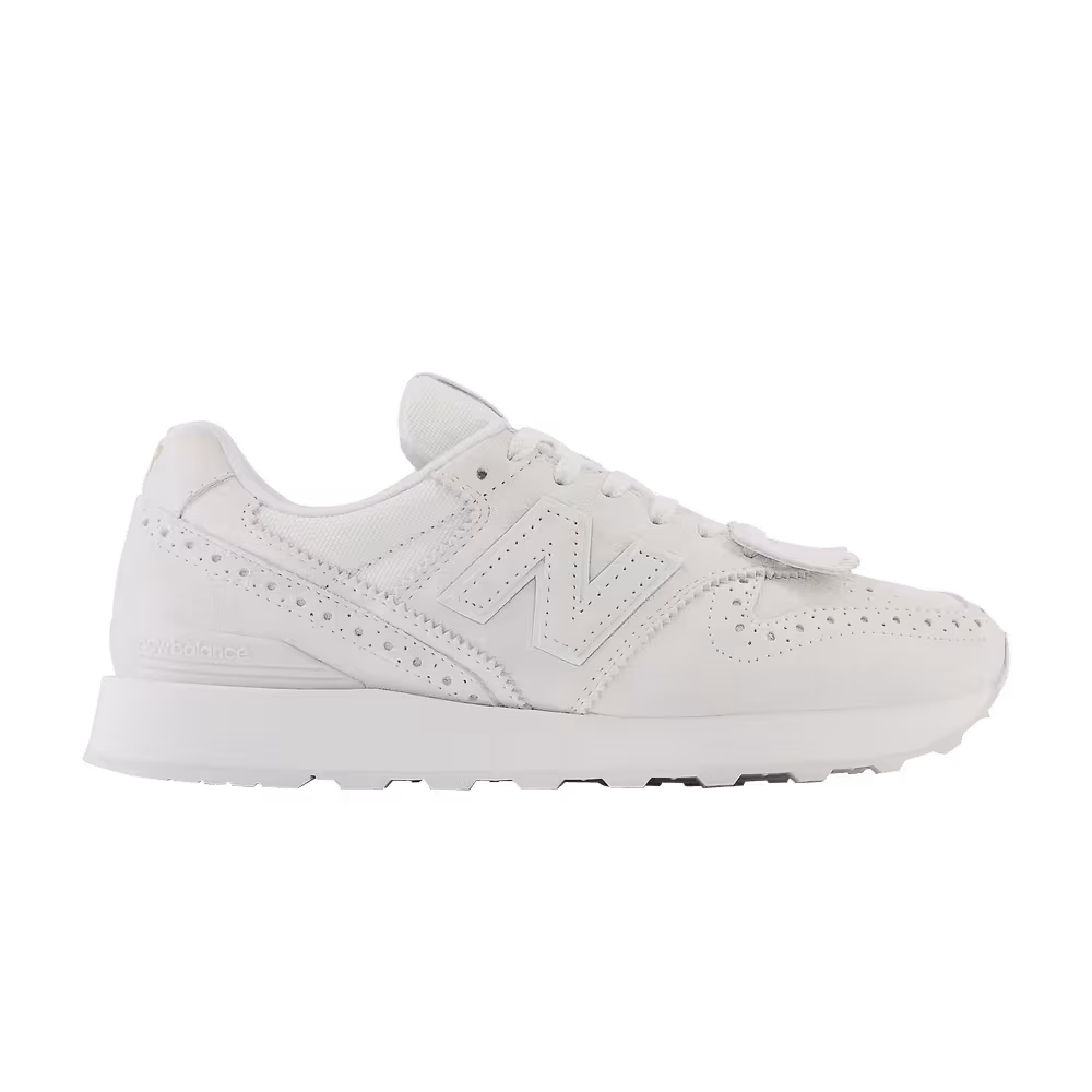 New Balance Women's 996v2 Tassel - Light Grey