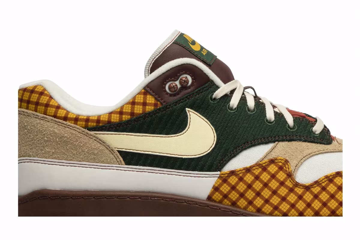 Missing Link x Nike Air Max 1 Susan, view 3