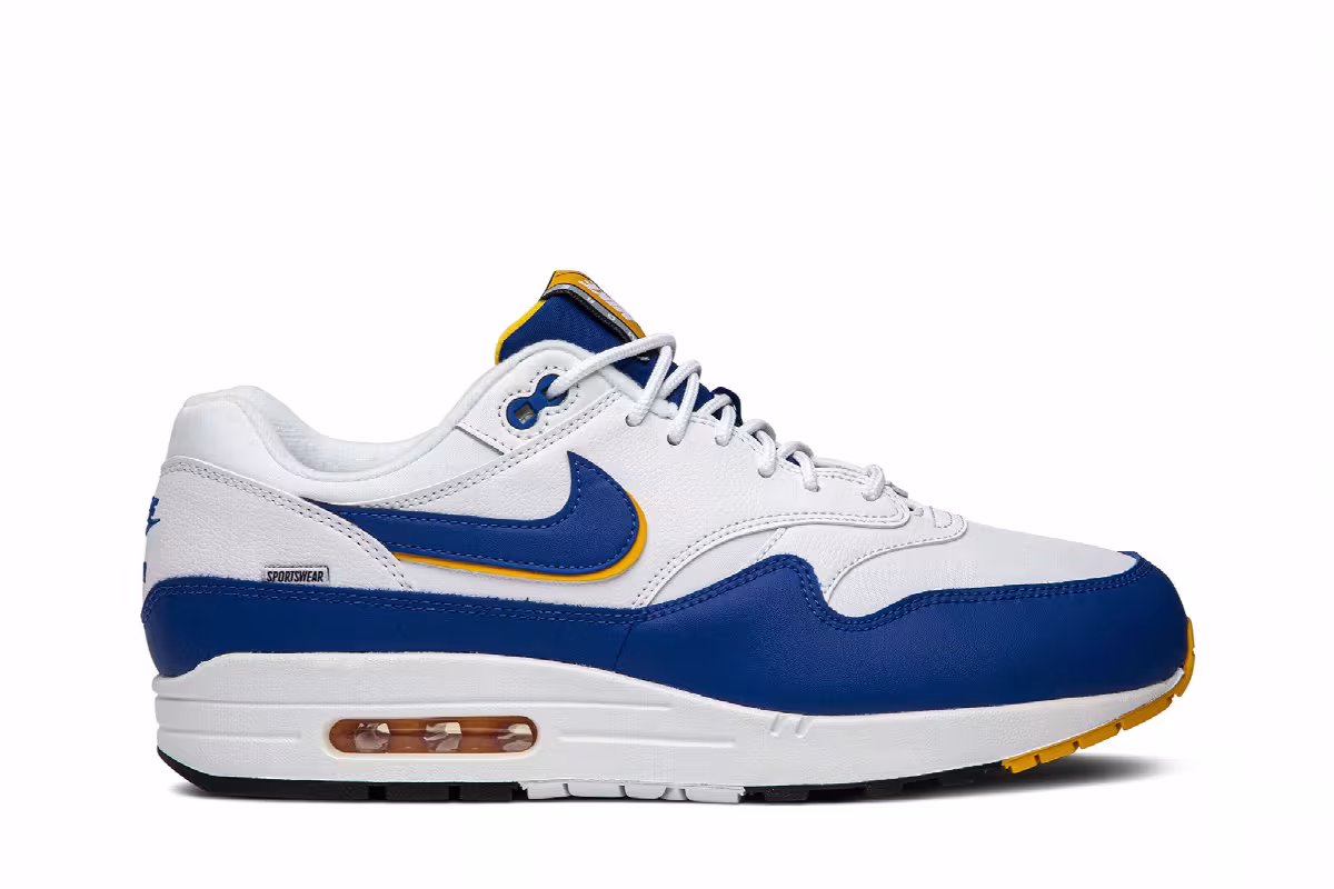 Nike Air Max 1 SE Windbreaker, view 2
