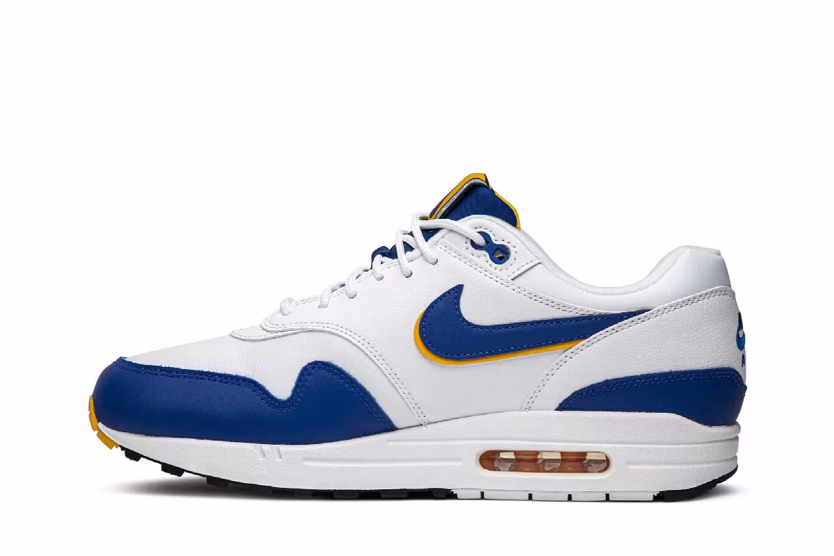 Nike Air Max 1 SE Windbreaker, view 4