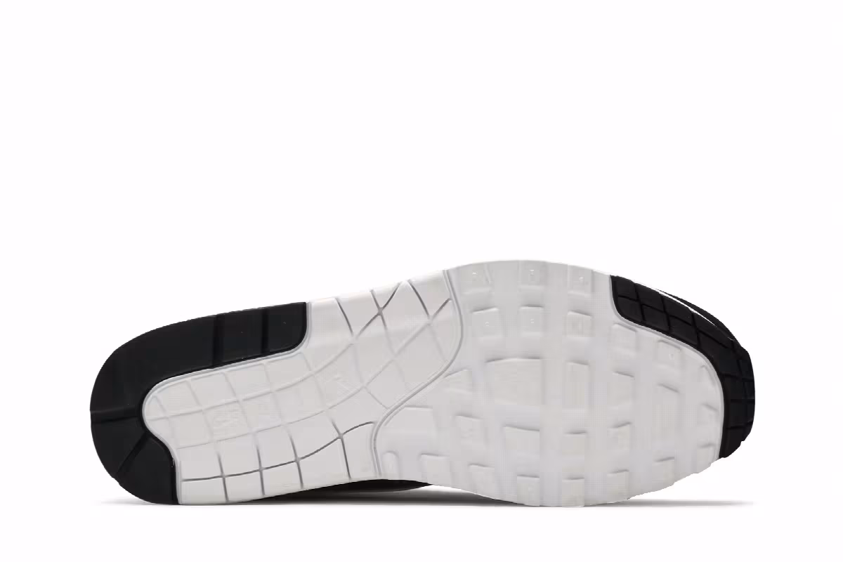 Nike Air Max 1 Black White, view 5
