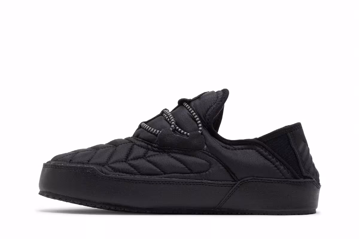 New Balance CRVN MOCv2 Triple Black, view 4