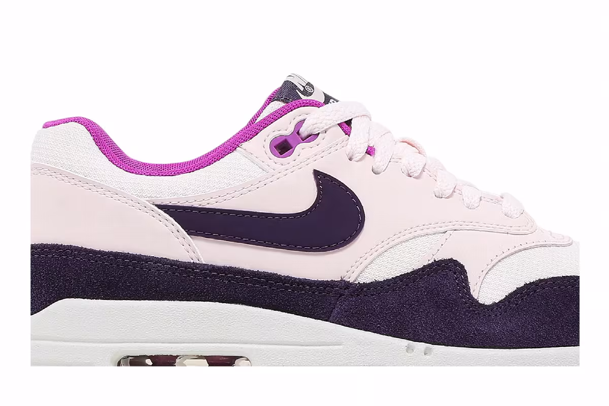Nike Women's Air Max 1 Grand Purple, view 3