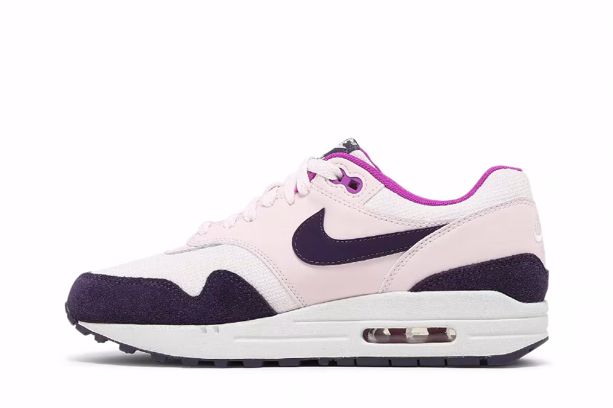 Nike Women's Air Max 1 Grand Purple, view 4