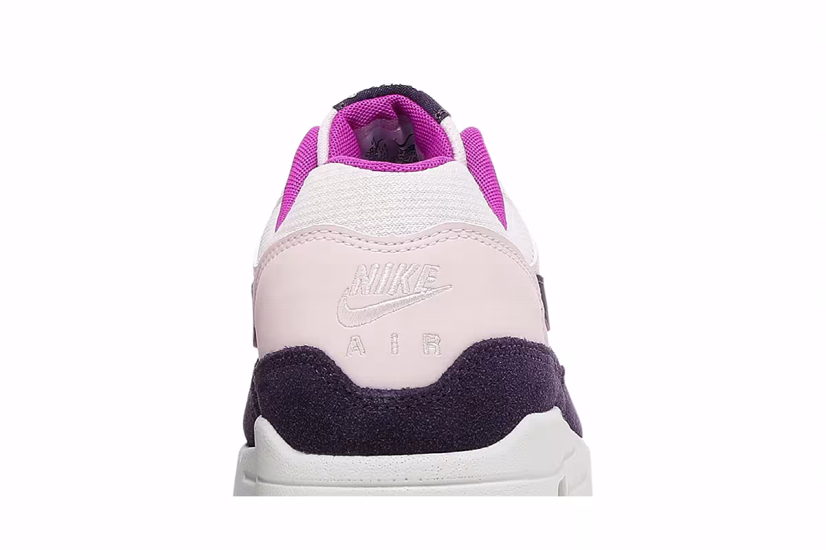 Nike Women's Air Max 1 Grand Purple, view 8