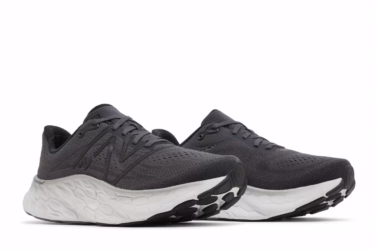 New Balance Fresh Foam X More v4 2E Wide Black Phantom, view 9