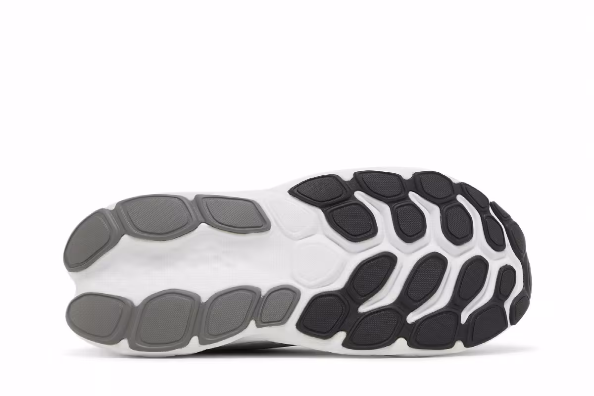 New Balance Fresh Foam X More v4 Black Phantom, view 5