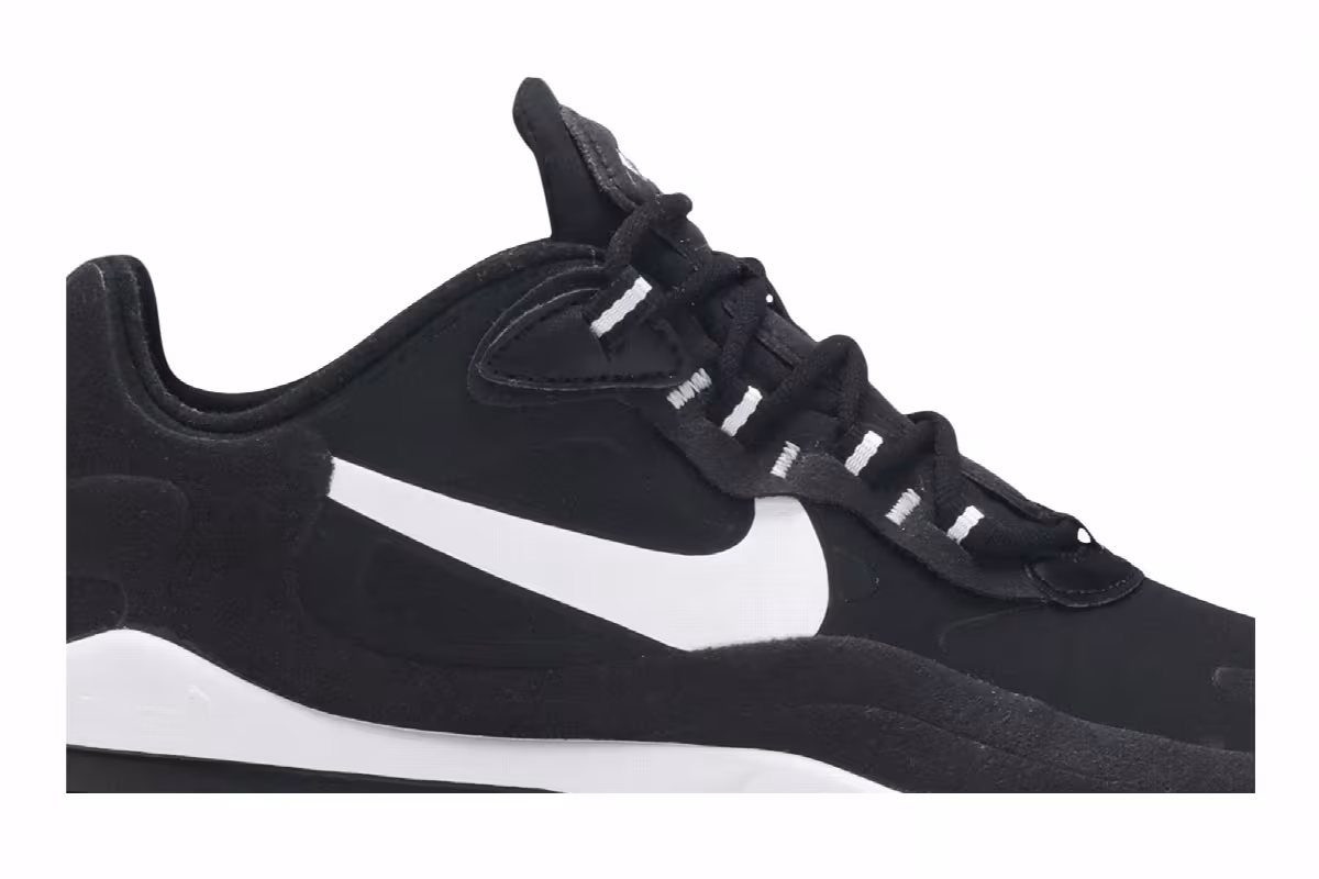 Nike Women's Air Max 270 React Black White, view 3