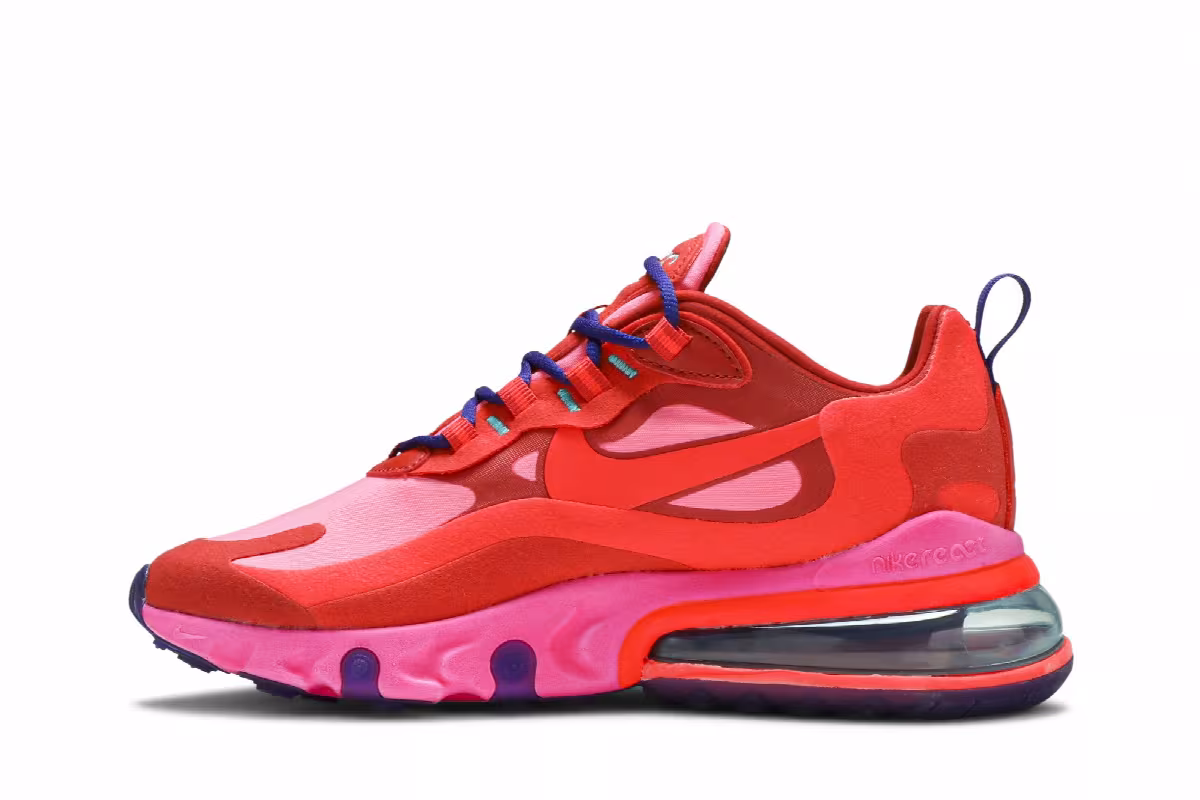 Nike Women's Air Max 270 React Mystic Red Pink Blast, view 4